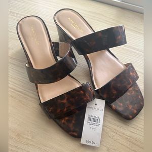 NWT Ann Taylor Tortoise Sandals